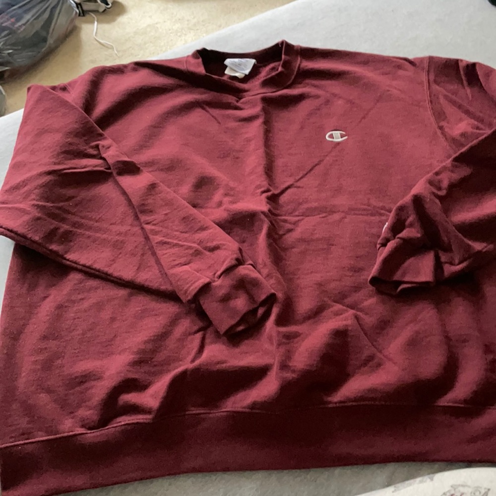Maroon Champion Sweatshirt